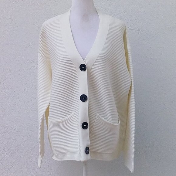 Zara Sweater Cardigan Med Bulky Cream with (4) Black Buttons Minimalist Preppy - Picture 2 of 6